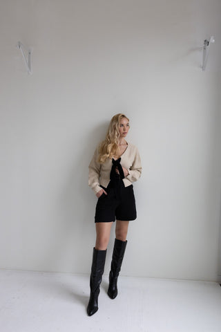 Black Belted Short - Ardire Collection