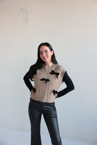Bow - Embellished Cable Knit Sweater Vest - Final Sale - Ardire Collection