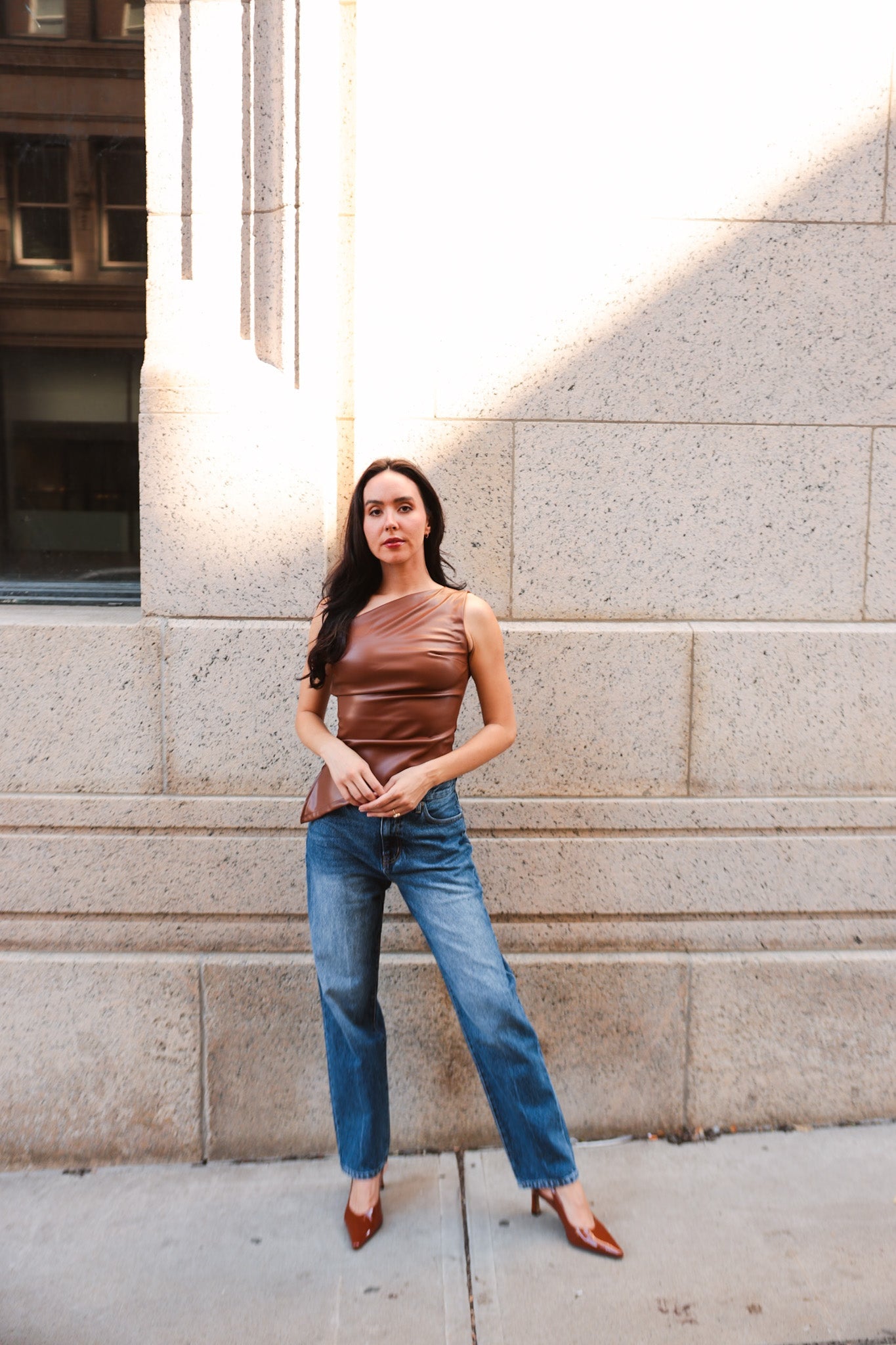 Classic Relaxed - High - Waisted Jeans - Ardire Collection