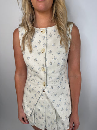 Floral Button - Front Vest Top - Ardire Collection