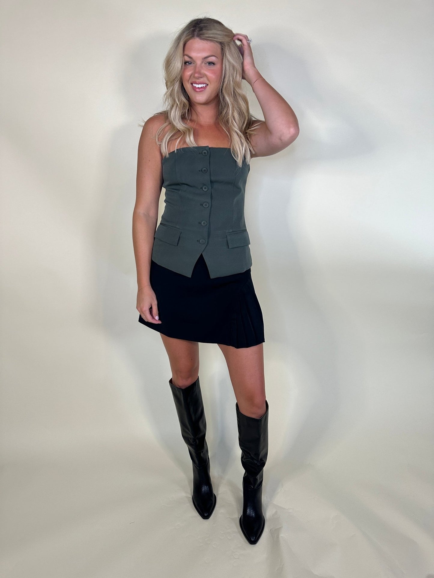Midnight Pleated Detail Mini Skirt - Ardire Collection