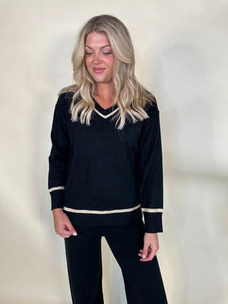V - Neck Contrast Trim Sweater - Ardire Collection