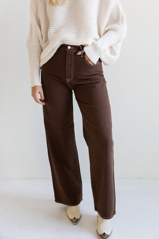Walnut High - Waisted Straight - Leg Jeans - Ardire Collection