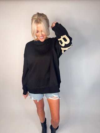 Be Yourself" Oversized Graphic Sweater – Bold & Empowering - Ardire Collection