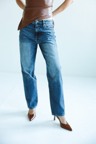 Classic Relaxed - High - Waisted Jeans - Ardire Collection