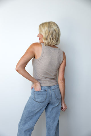 Rowe Scoop Tank - Ardire Collection