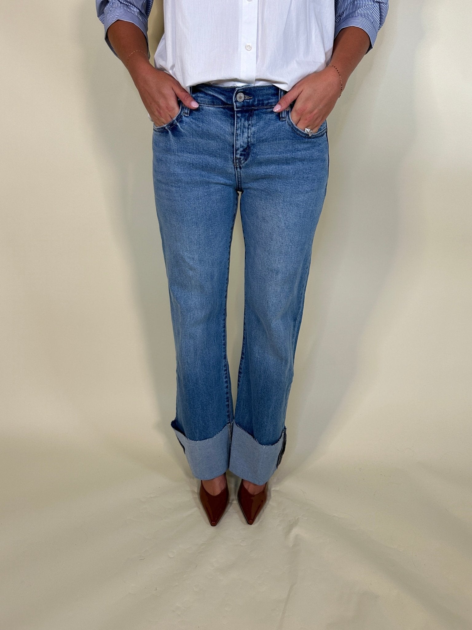 Straight - Leg Cuffed Hem Denim Jeans - Ardire Collection