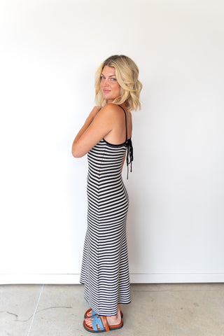 The Amalfi Stripe Midi Dress - Ardire Collection