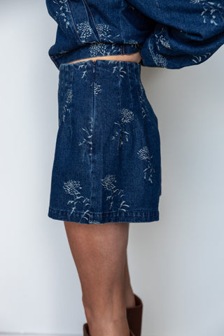 The Cheyenne Floral Denim Short - Ardire Collection