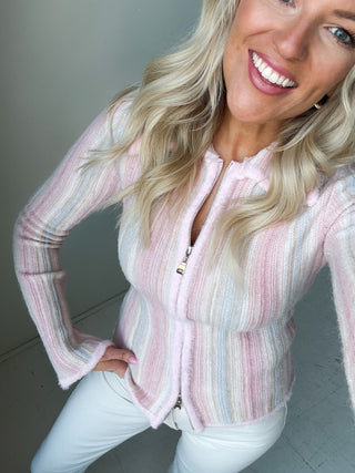 The Jacquie Pastel Top - Ardire Collection