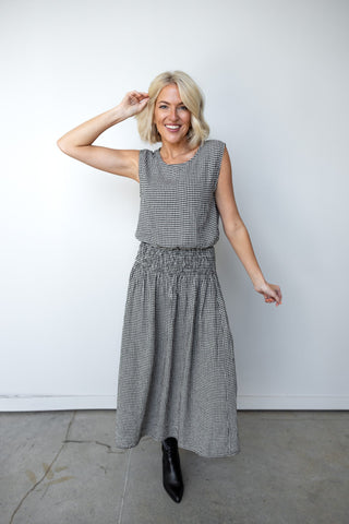 The Wendi Gingham Linen Top - Ardire Collection